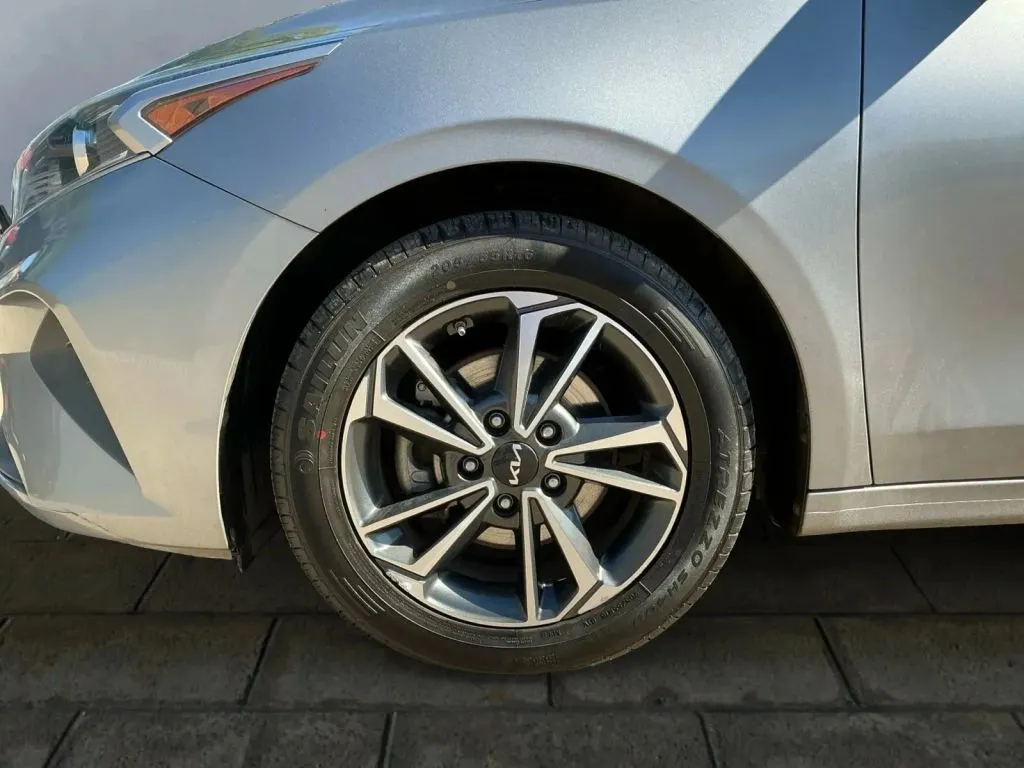 Kia Forte photo 24