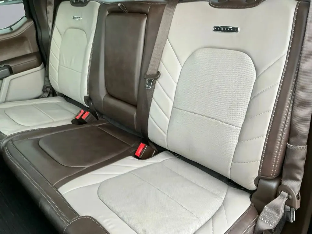 Ford F-150 photo 15