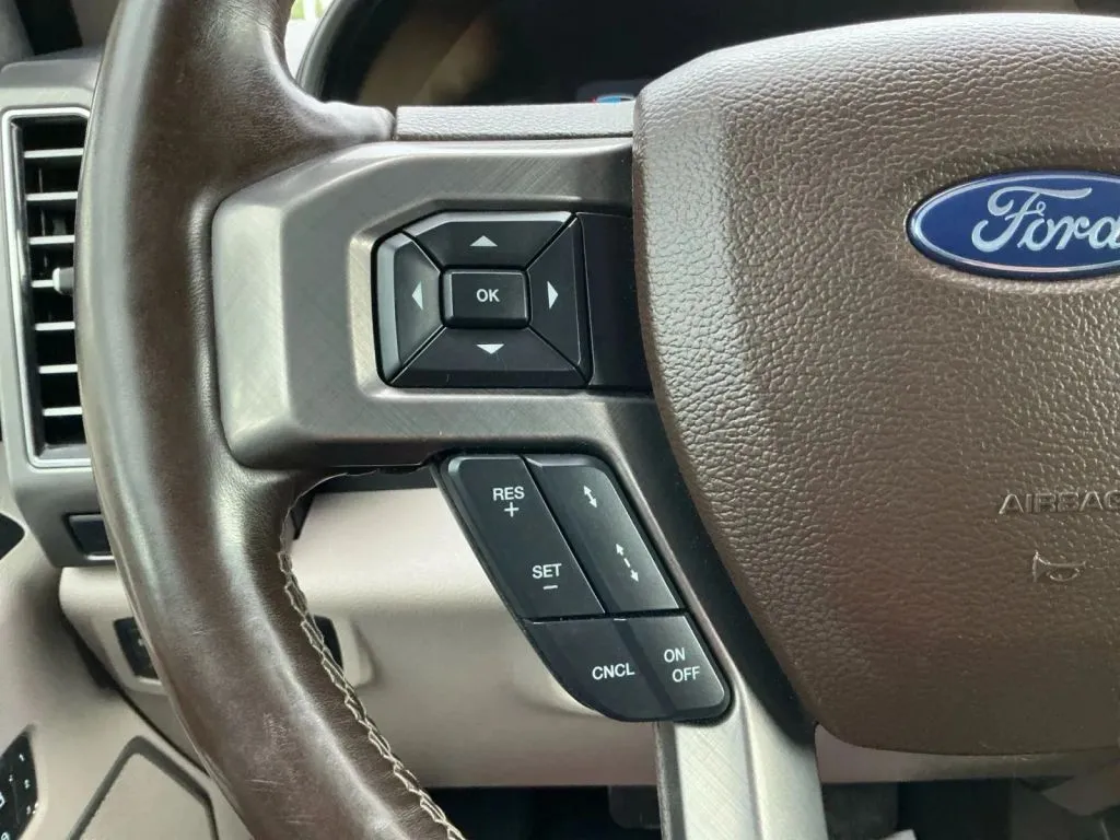 Ford F-150 photo 28