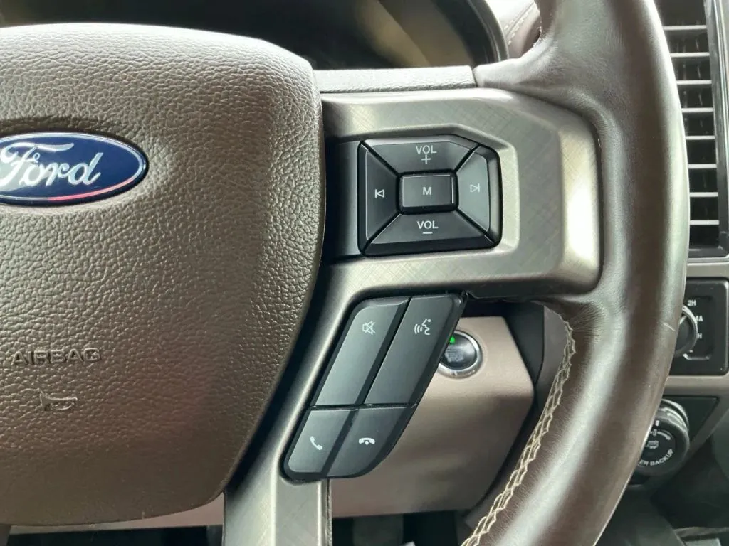 Ford F-150 photo 29