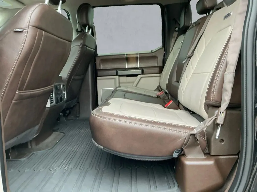 Ford F-150 photo 14