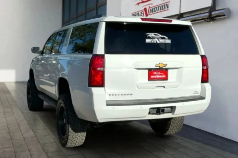 More photos of 2016 Chevrolet Suburban LT Sport Utility 4D at Drive N-Motion Thornton, CO