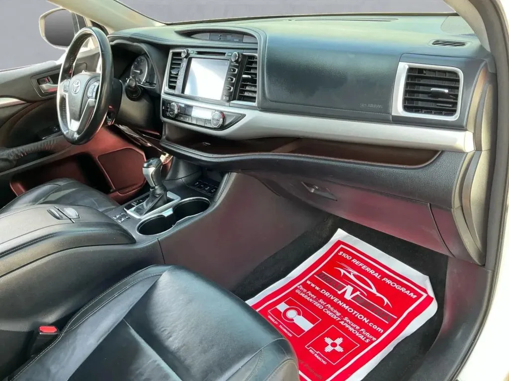 Toyota Highlander photo 20