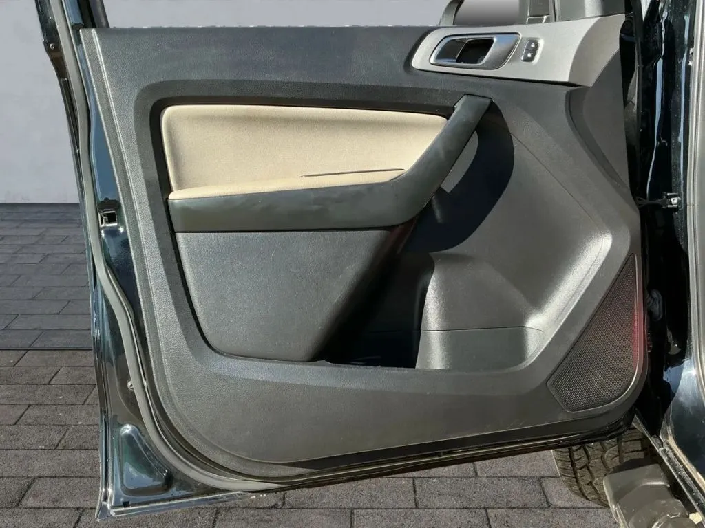 Ford Ranger photo 10