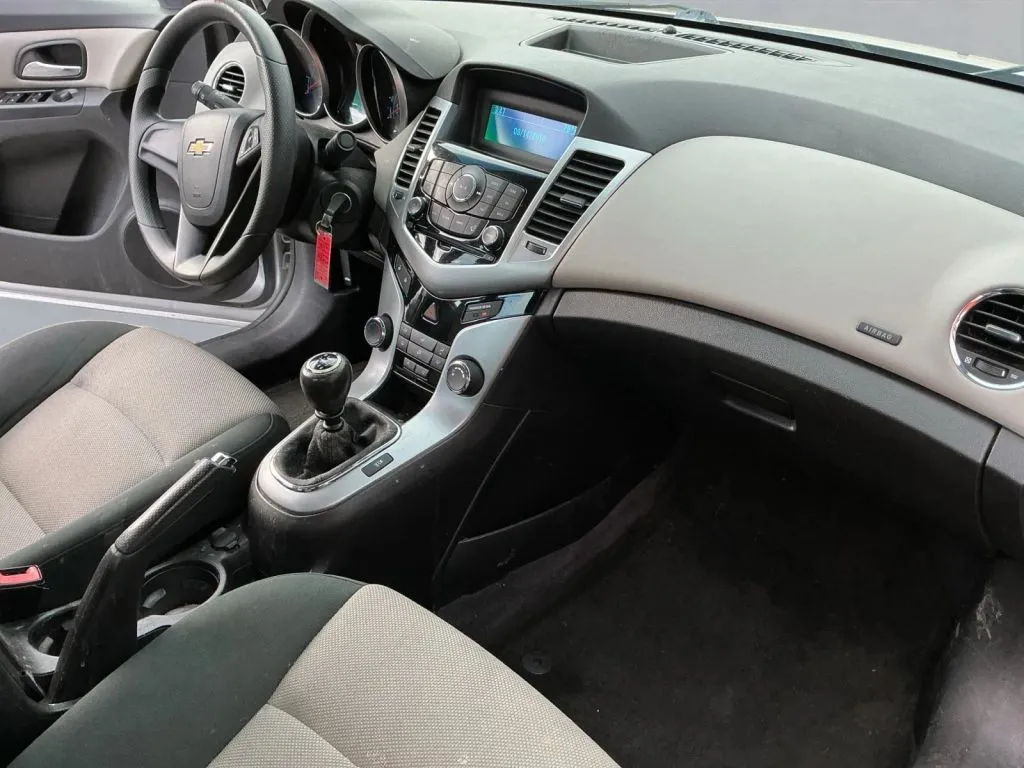 Chevrolet Cruze photo 15