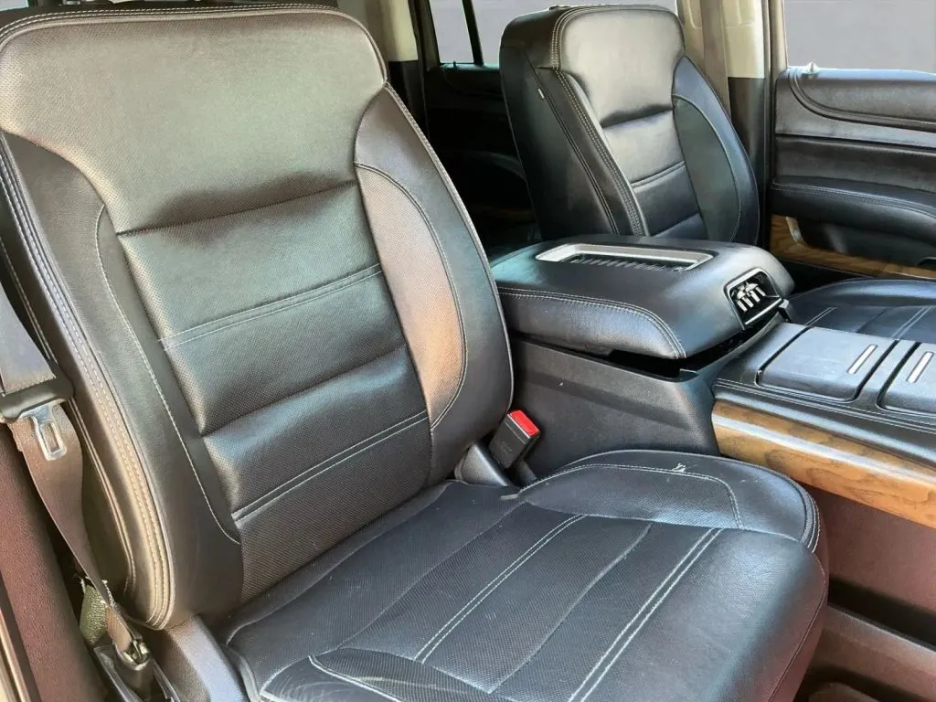 GMC Yukon XL photo 23