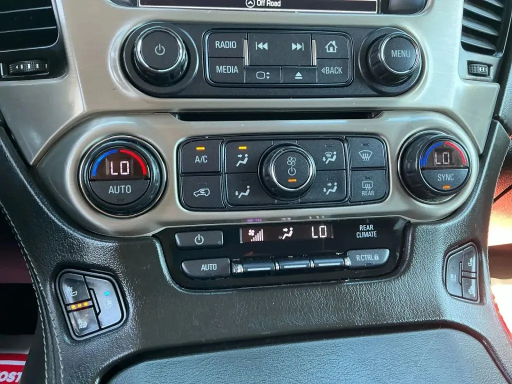 GMC Yukon XL photo 34