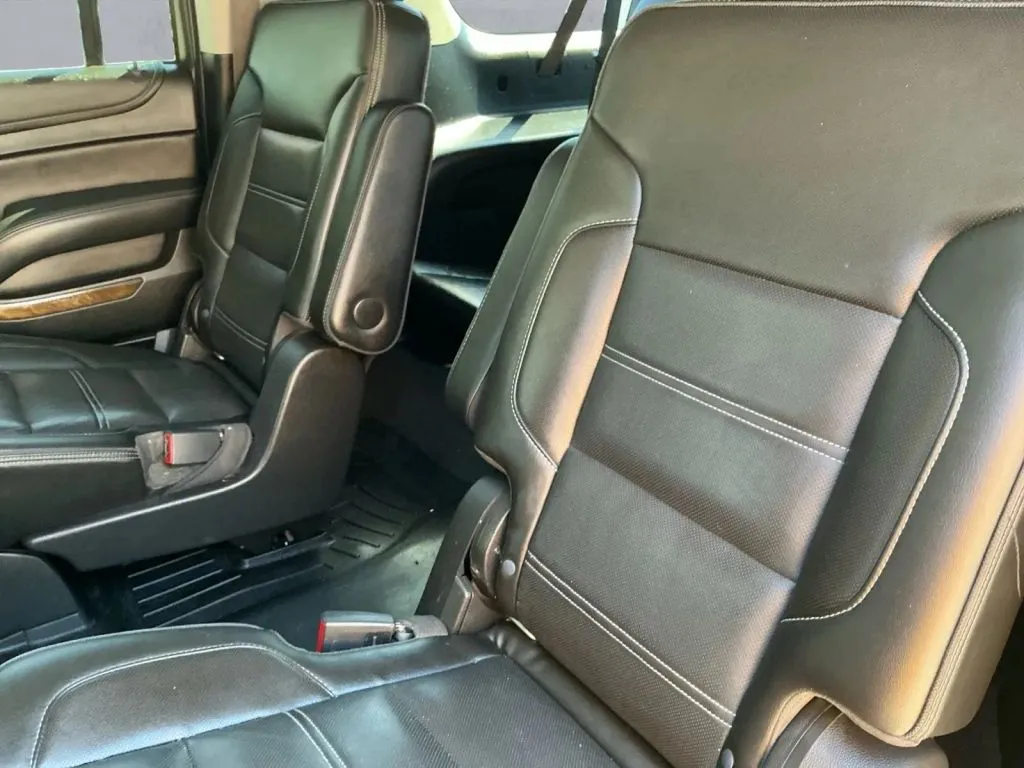 GMC Yukon XL photo 15