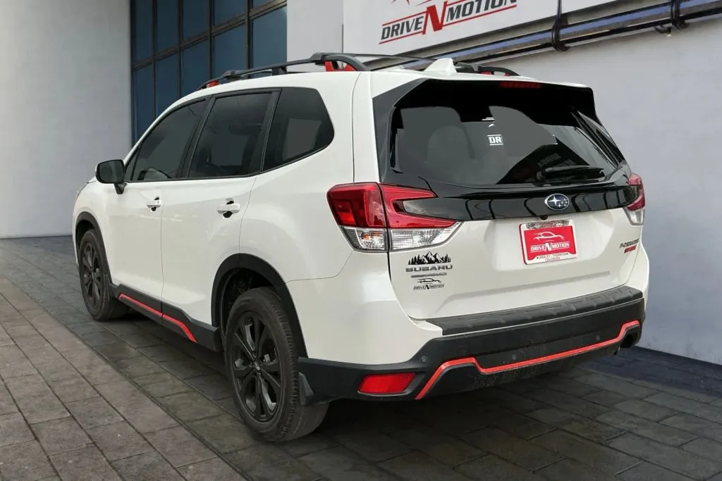 Subaru Forester photo 6