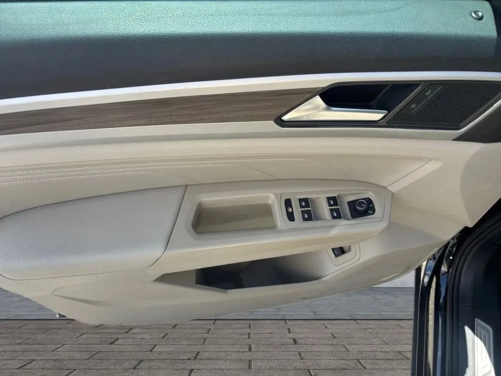 Volkswagen Atlas photo 10