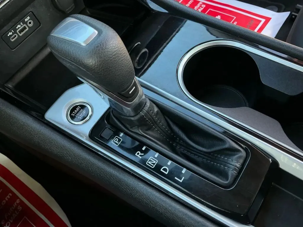 Nissan Altima photo 31