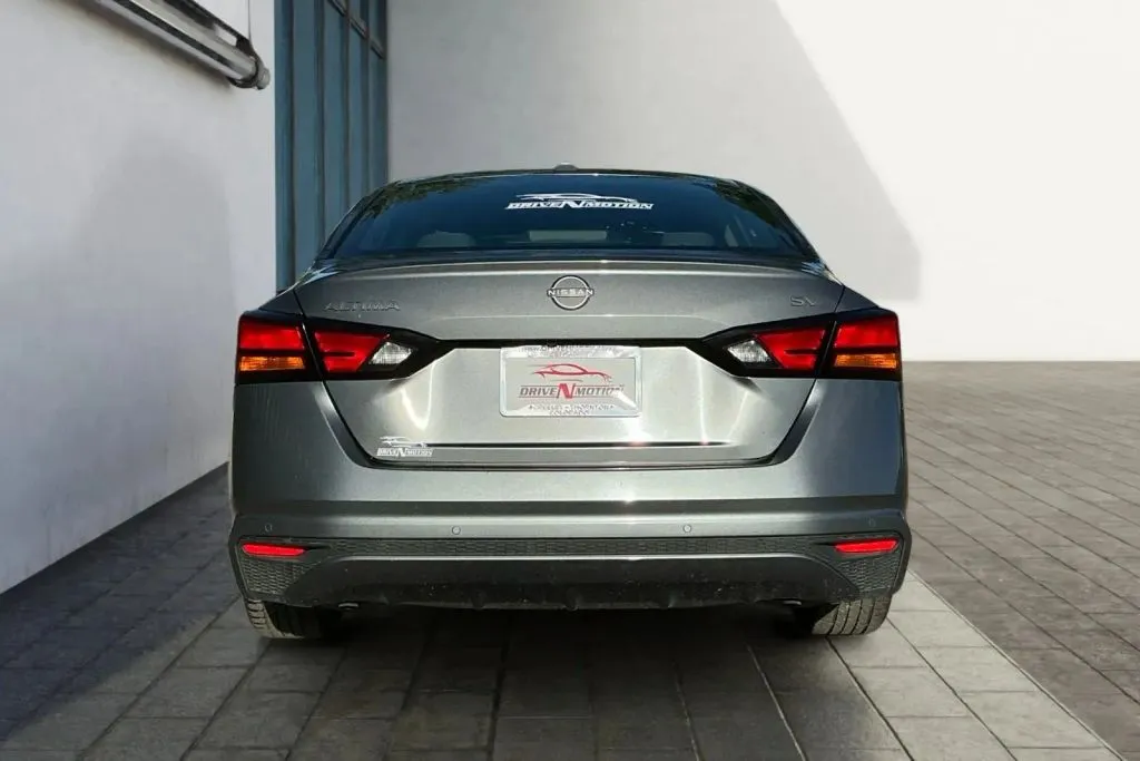 More photos of 2024 Nissan Altima 2.5 SV Sedan 4D at Drive N-Motion Thornton, CO