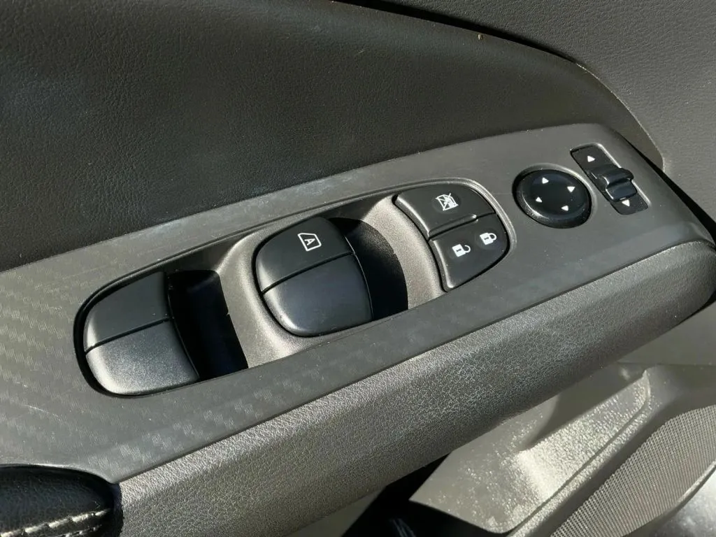Nissan Altima photo 11