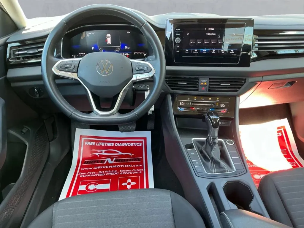 Volkswagen Jetta photo 16