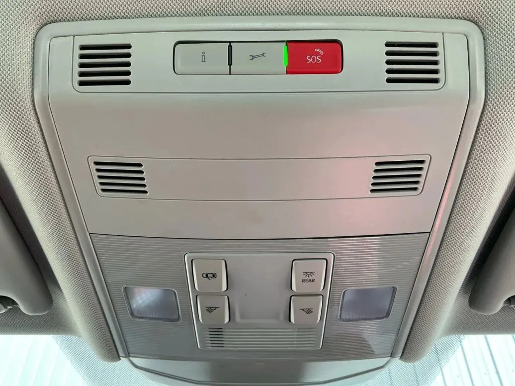 Volkswagen Jetta photo 35