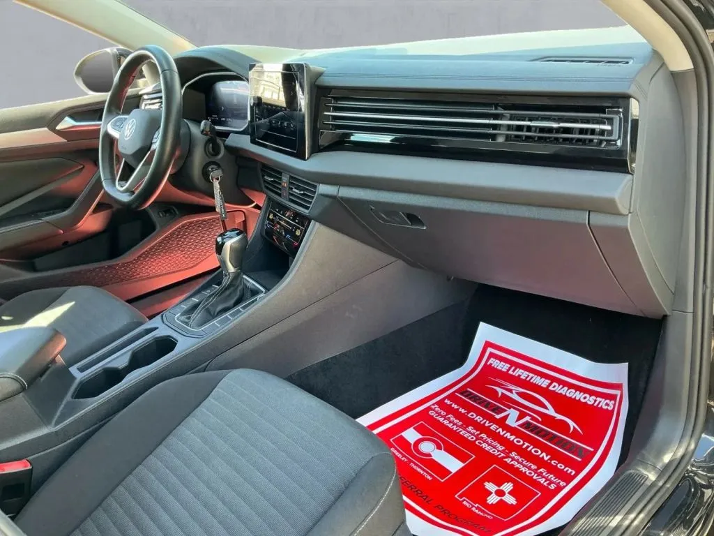 Volkswagen Jetta photo 21
