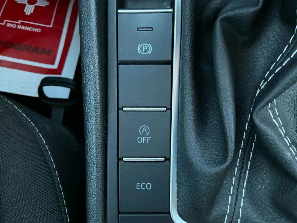 Volkswagen Jetta photo 33