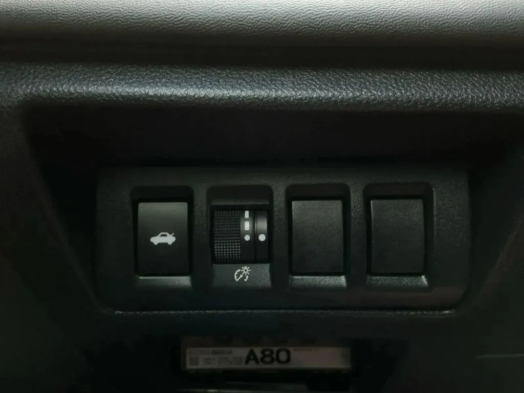 Subaru Legacy photo 35