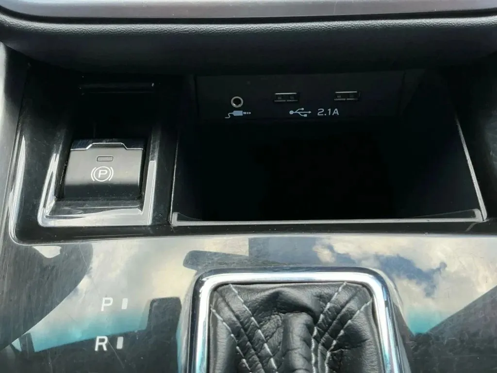 Subaru Legacy photo 34