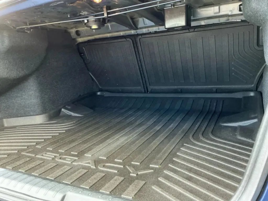 Subaru Legacy photo 18