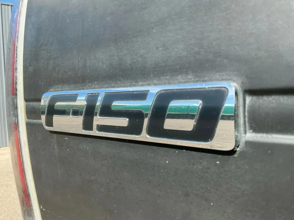 Ford F-150 photo 18