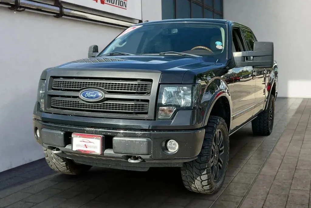 Ford F-150 photo 7