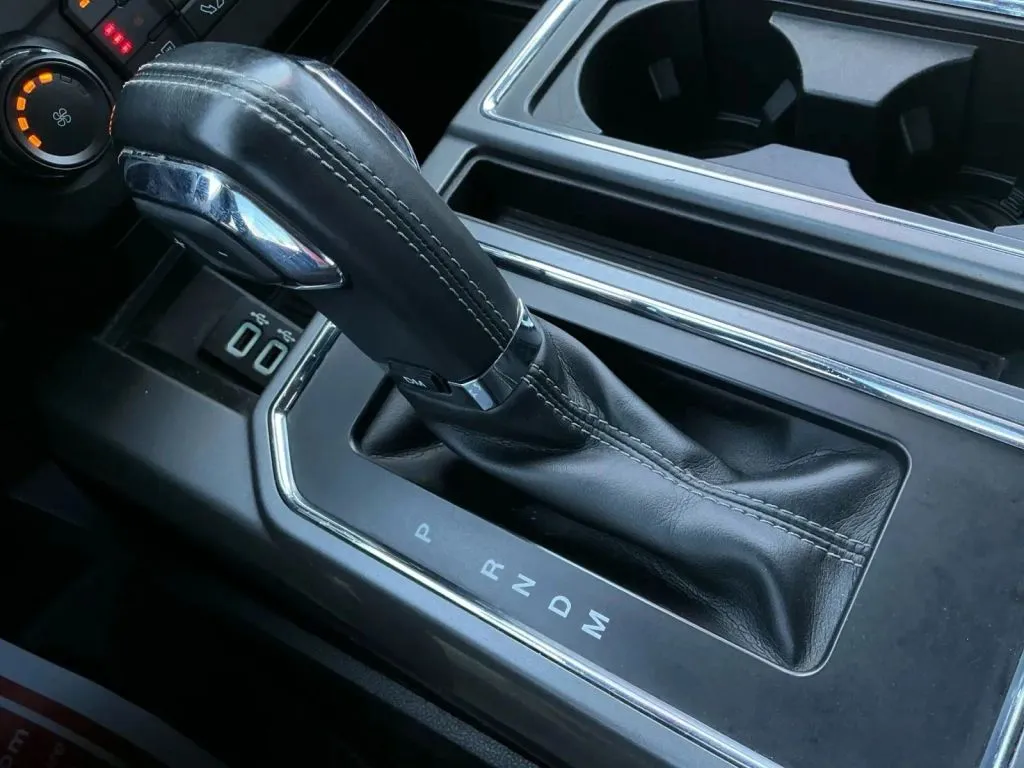 Ford F-150 photo 33