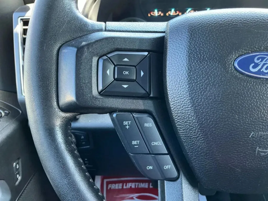 Ford F-150 photo 26