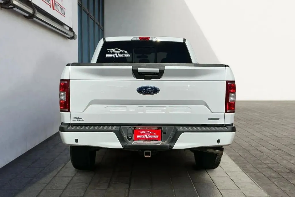 More photos of 2018 Ford F-150 SuperCrew Cab XLT Pickup 4D 6 1/2 ft at Drive N-Motion Thornton, CO