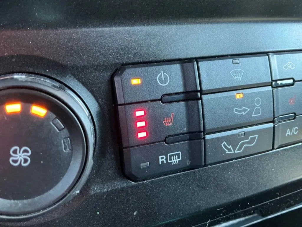 Ford F-150 photo 31