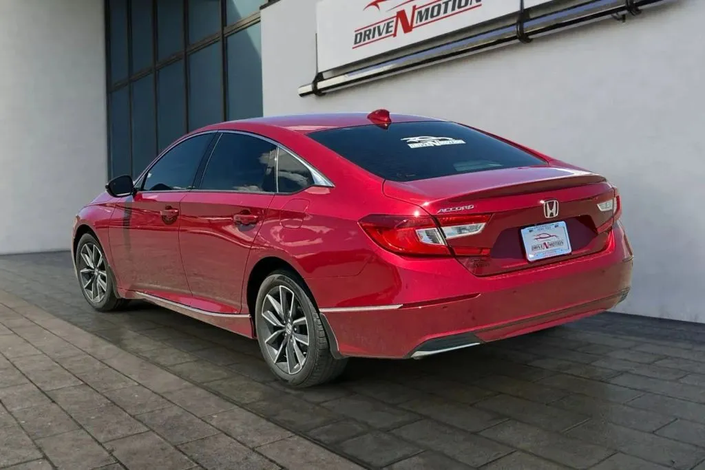 Honda Accord photo 6