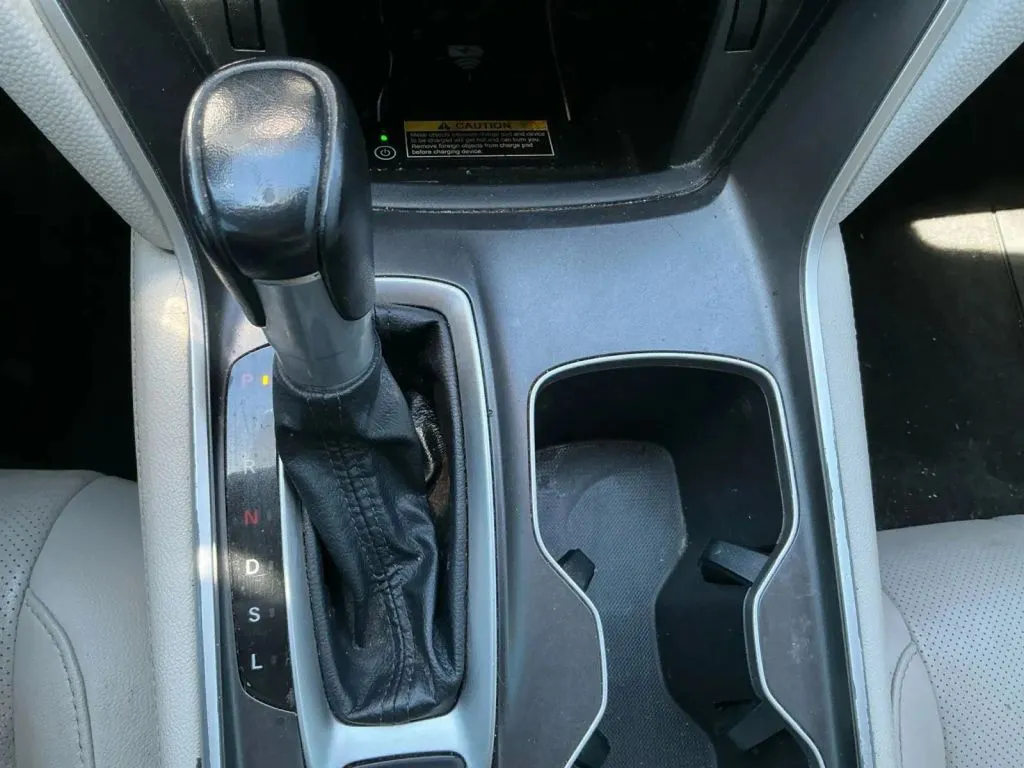 Honda Accord photo 35