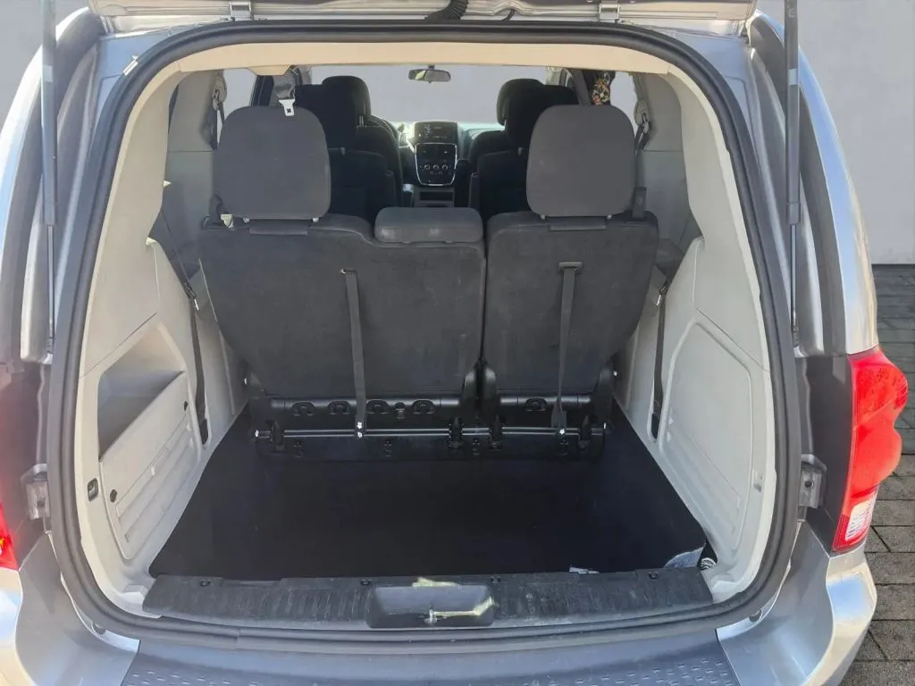 Dodge Grand Caravan photo 20