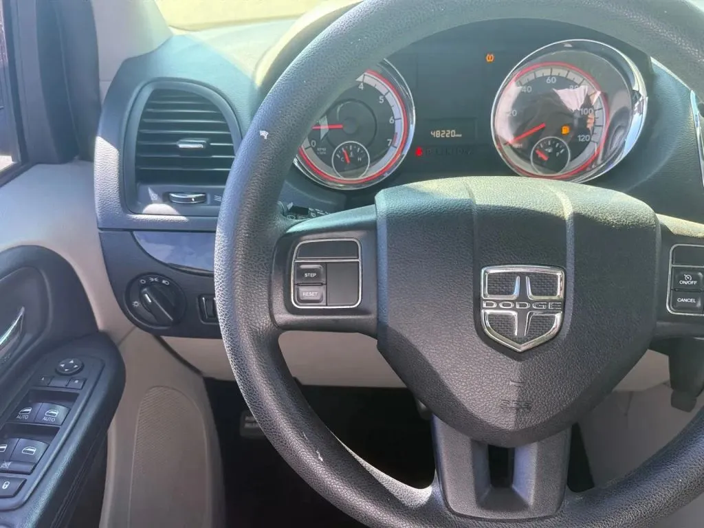 Dodge Grand Caravan photo 28