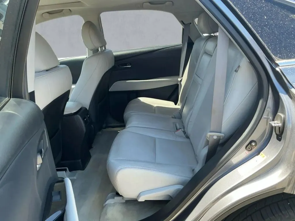 Lexus RX photo 14