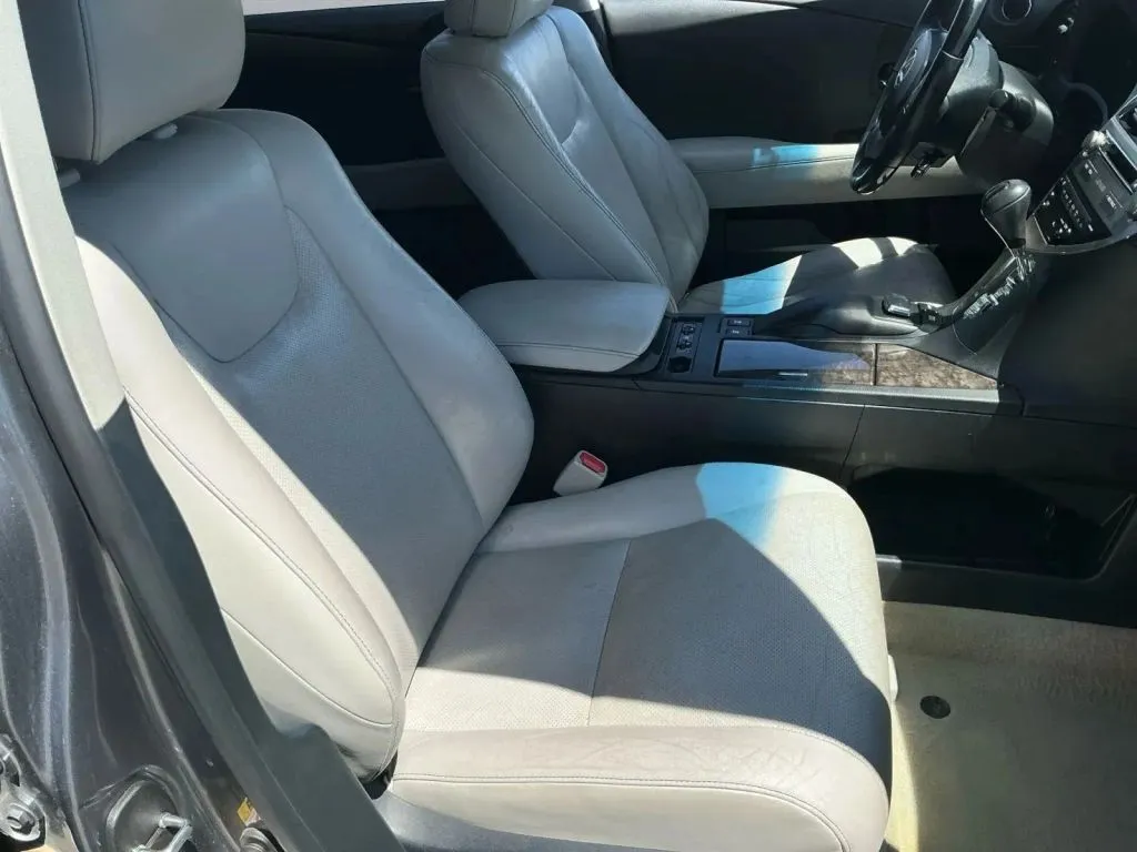 Lexus RX photo 22