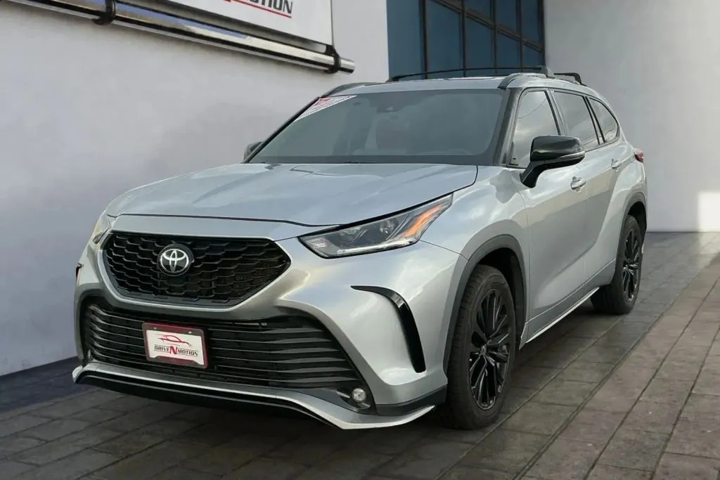Toyota Highlander photo 14