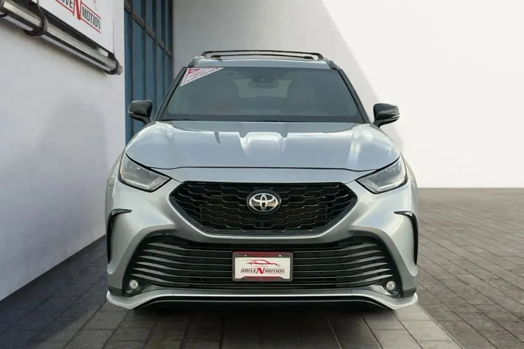 Toyota Highlander photo 16