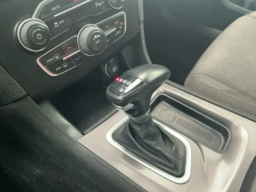 Dodge Charger photo 27