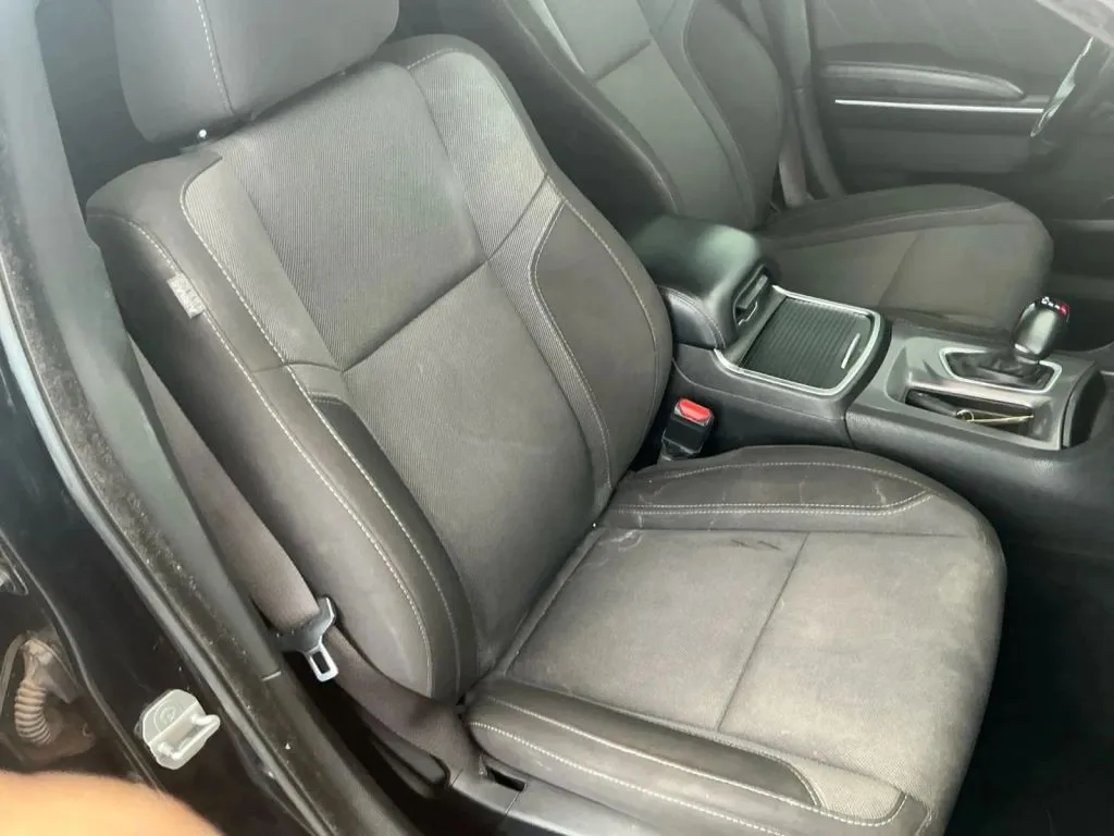 Dodge Charger photo 17