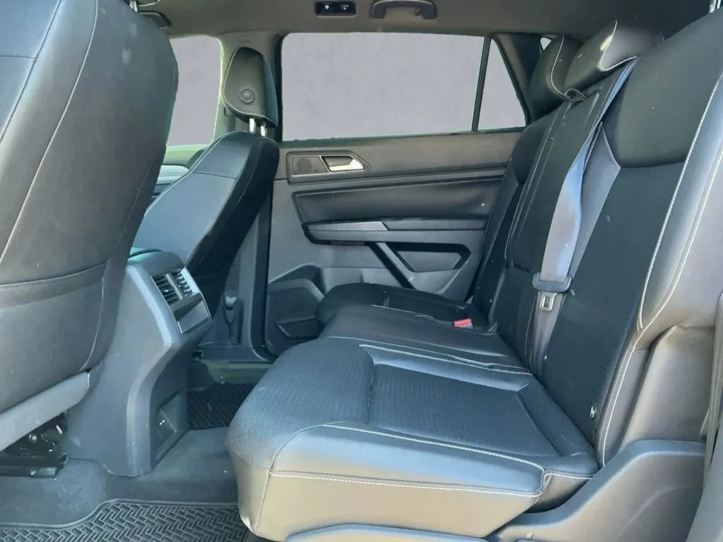 Volkswagen Atlas Cross Sport photo 14