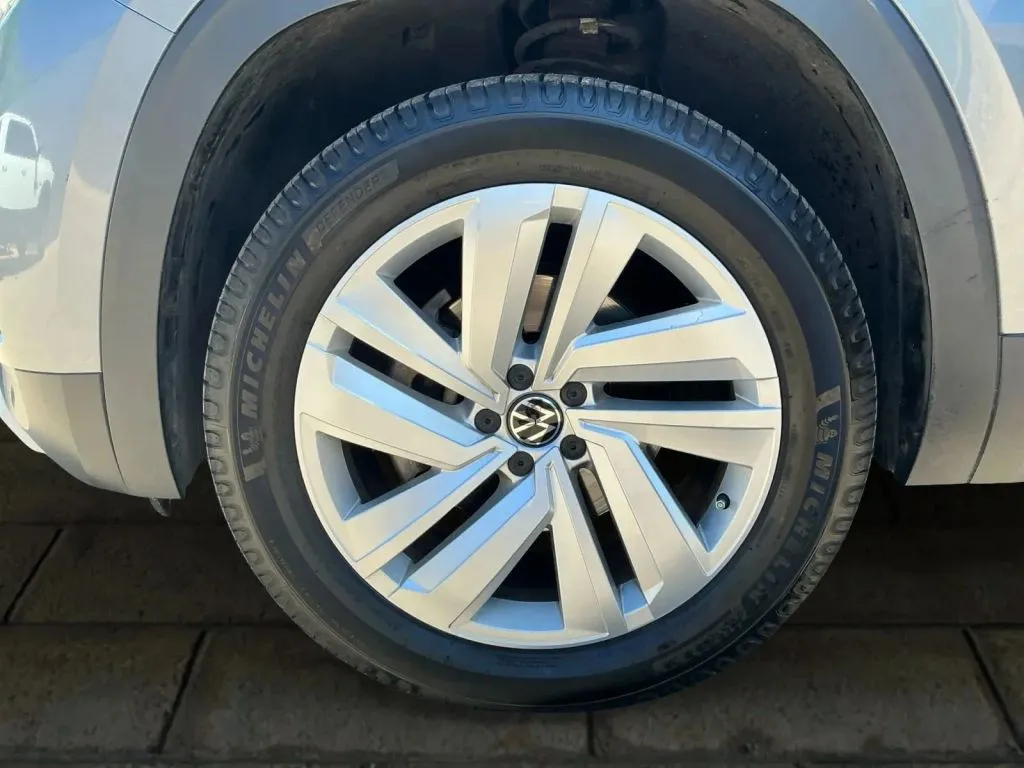 Volkswagen Atlas Cross Sport photo 24