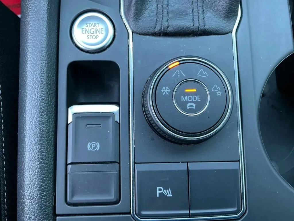 Volkswagen Atlas Cross Sport photo 34