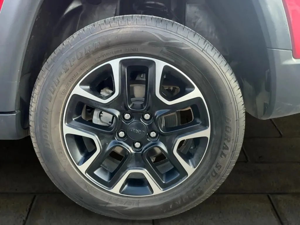 Jeep Compass photo 19