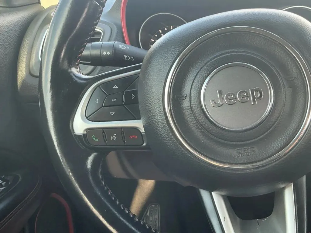 Jeep Compass photo 28