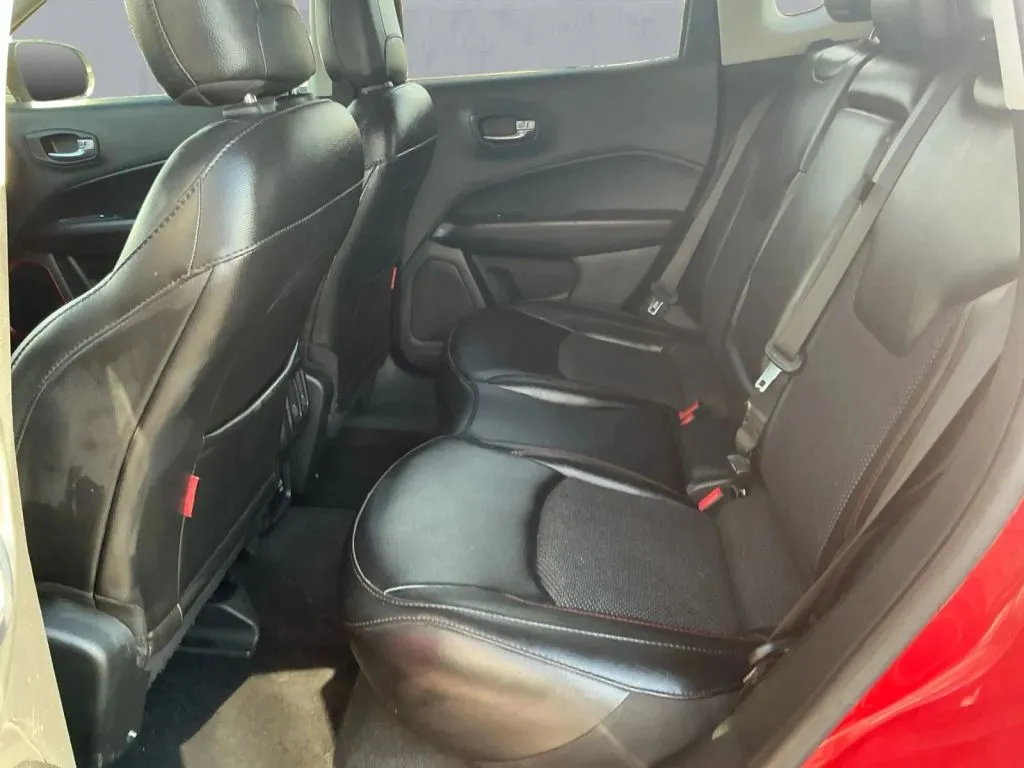 Jeep Compass photo 14
