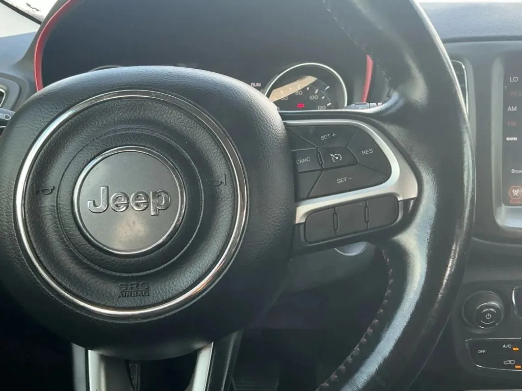 Jeep Compass photo 29