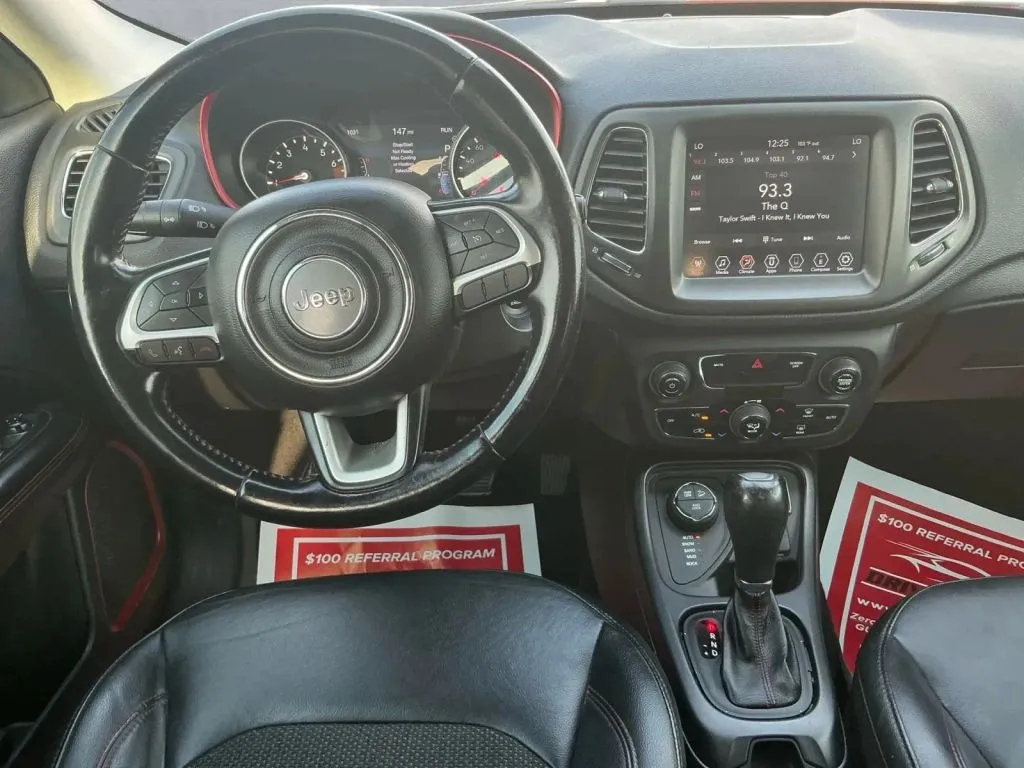 Jeep Compass photo 16