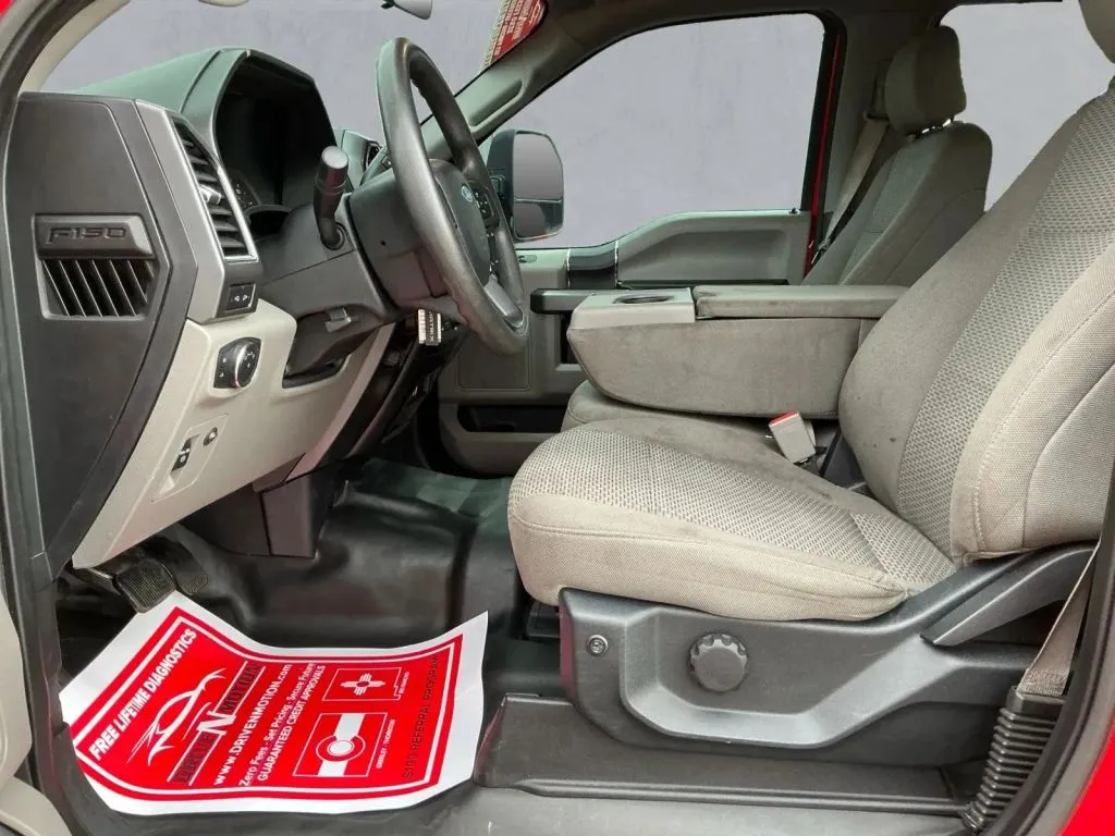 Ford F-150 photo 13