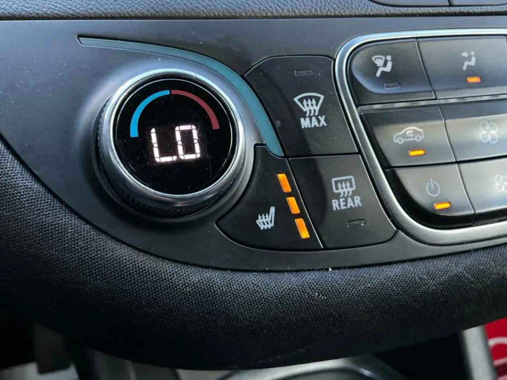 Chevrolet Malibu photo 30